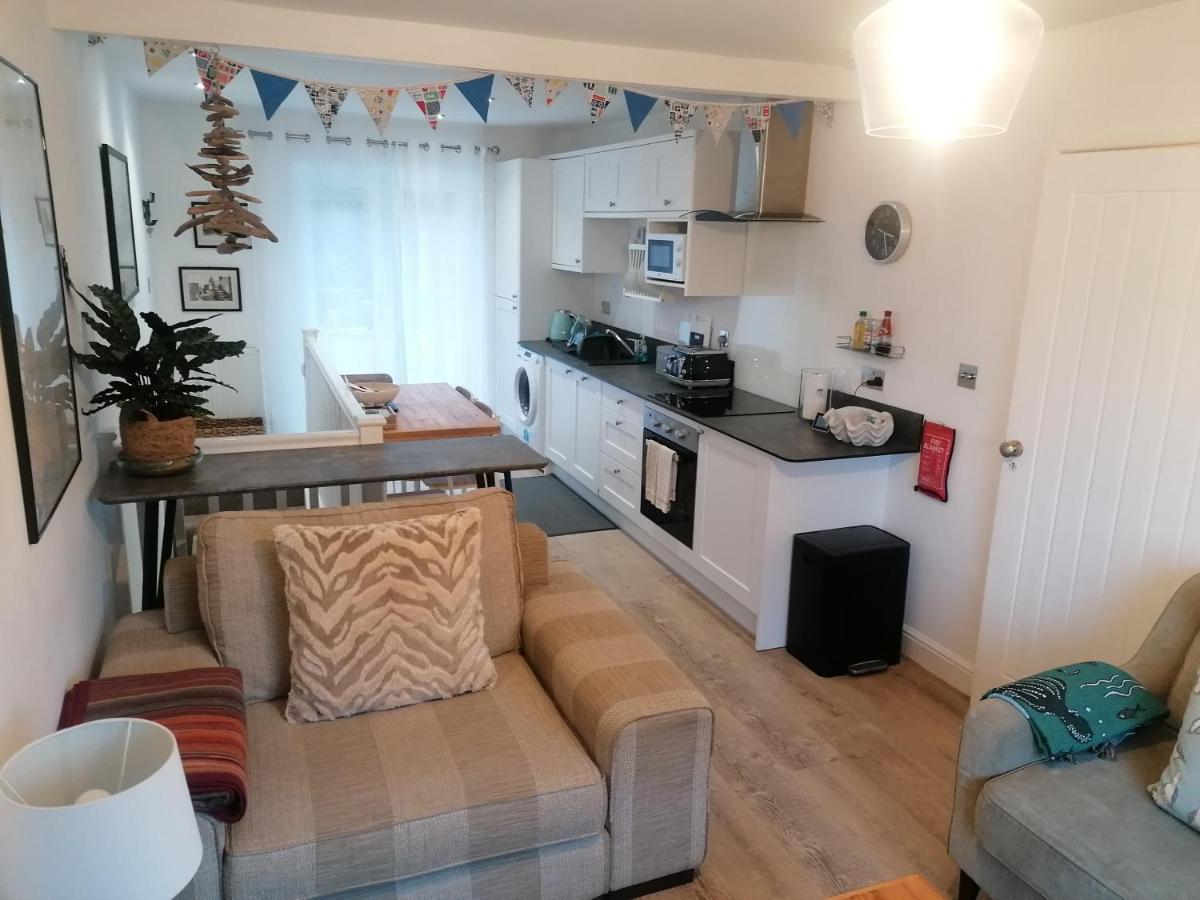 Starboard Side Brixham - Ideal Seaside Getaway With Parking Екстериор снимка